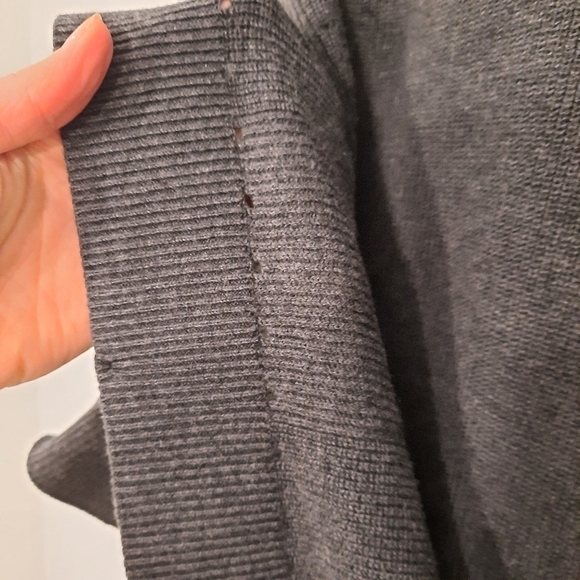 Cabi Gray Oversized Sweater M - Picture 3 of 7